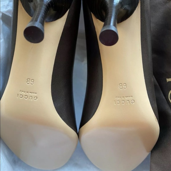 Classic Gucci Brown Leather Kitten Heel Pumps - Picture 3 of 3